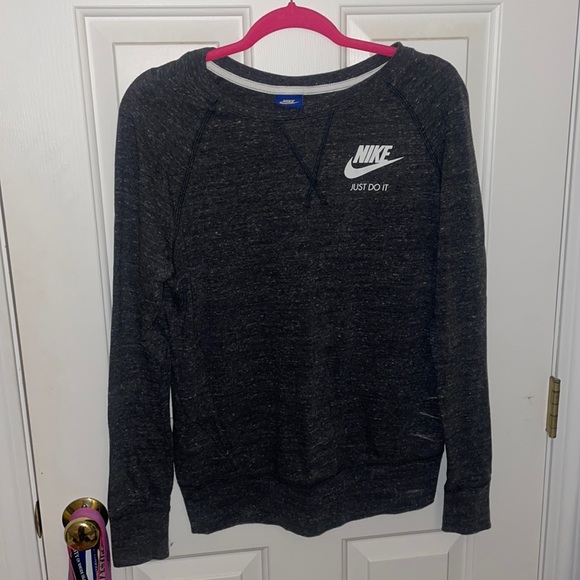 Gray Nike Sweatshirt - Picture 1 of 4